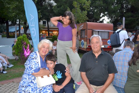 "ΖΩ ΚΑΙ ΤΡΑΓΟΥΔΩ ΔΕΝ ΕΞΑΡΤΩΜΑΙ 2024"