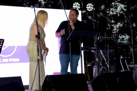 "ΖΩ ΚΑΙ ΤΡΑΓΟΥΔΩ ΔΕΝ ΕΞΑΡΤΩΜΑΙ 2024"