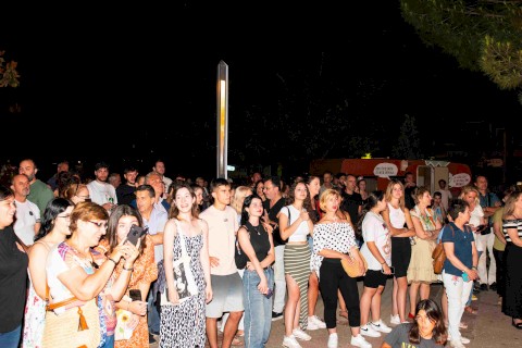 "ΖΩ ΚΑΙ ΤΡΑΓΟΥΔΩ ΔΕΝ ΕΞΑΡΤΩΜΑΙ 2024"